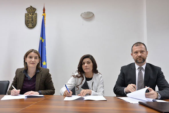 Potpisan ugovor sa prvom dobitnicom stana u Beogradu u okviru nagradne igre - Uzmi račun i pobedi